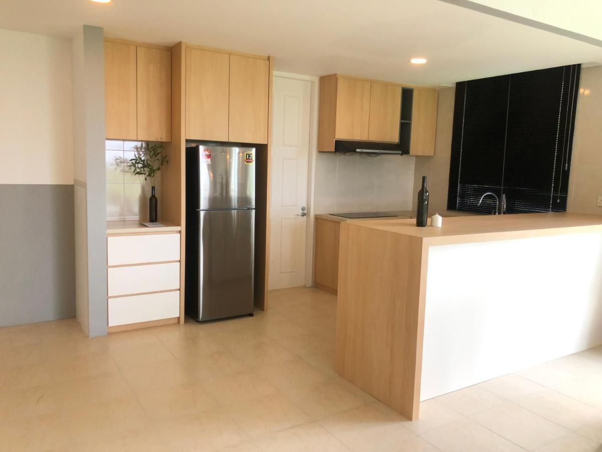 Santubong Suites B Just Like Home Damai Kuching Eksteriør billede