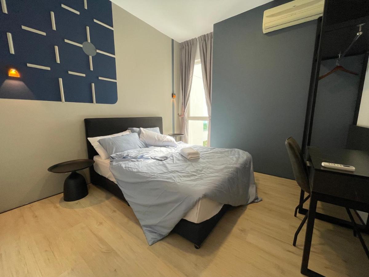 Santubong Suites B Just Like Home Damai Kuching Eksteriør billede