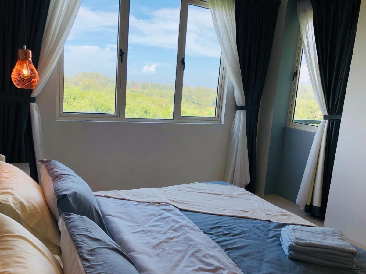 Santubong Suites B Just Like Home Damai Kuching Eksteriør billede